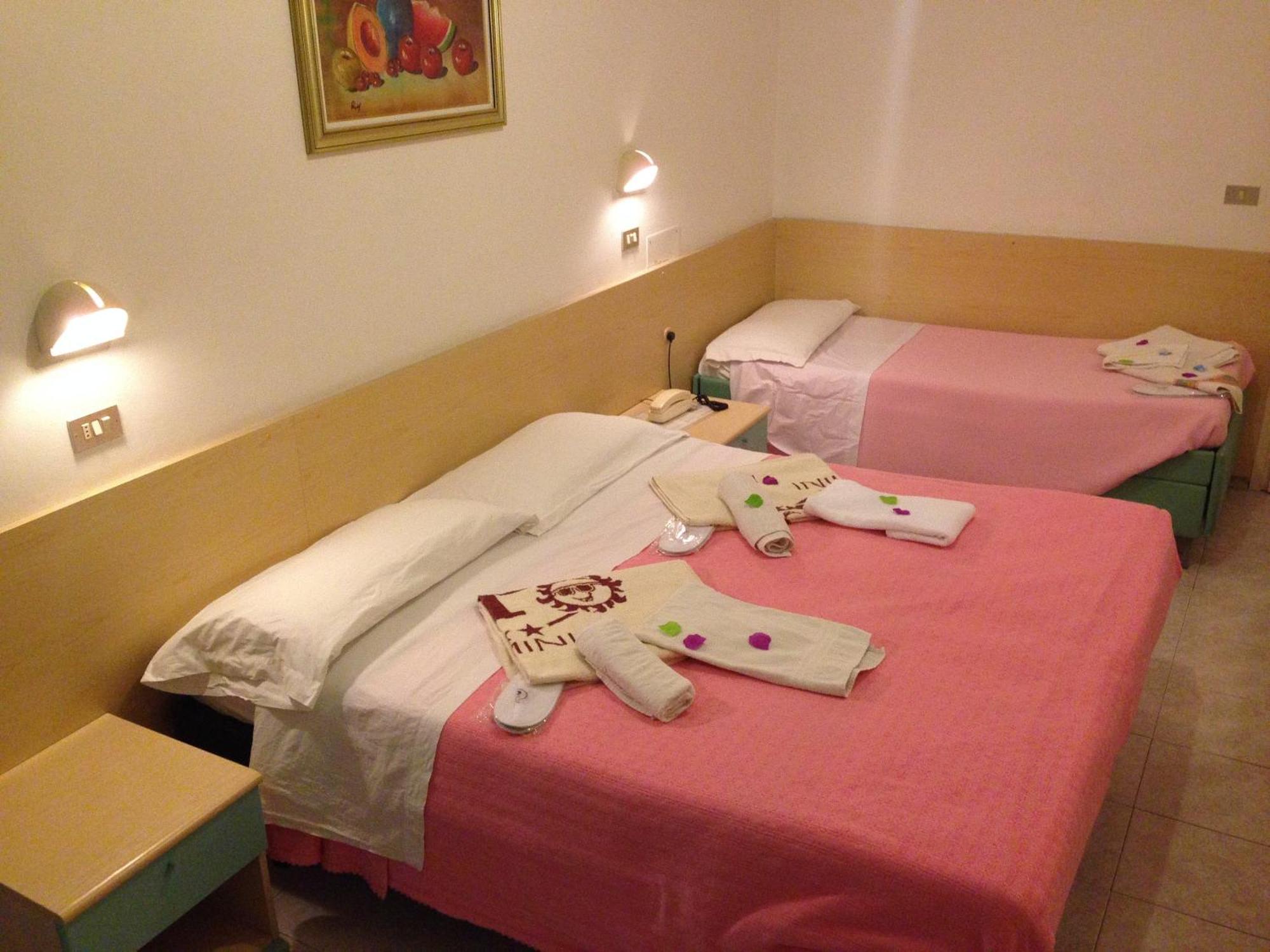 Hotel Peonia Rimini Quarto foto