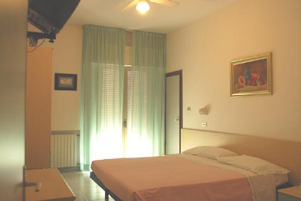 Hotel Peonia Rimini Exterior foto